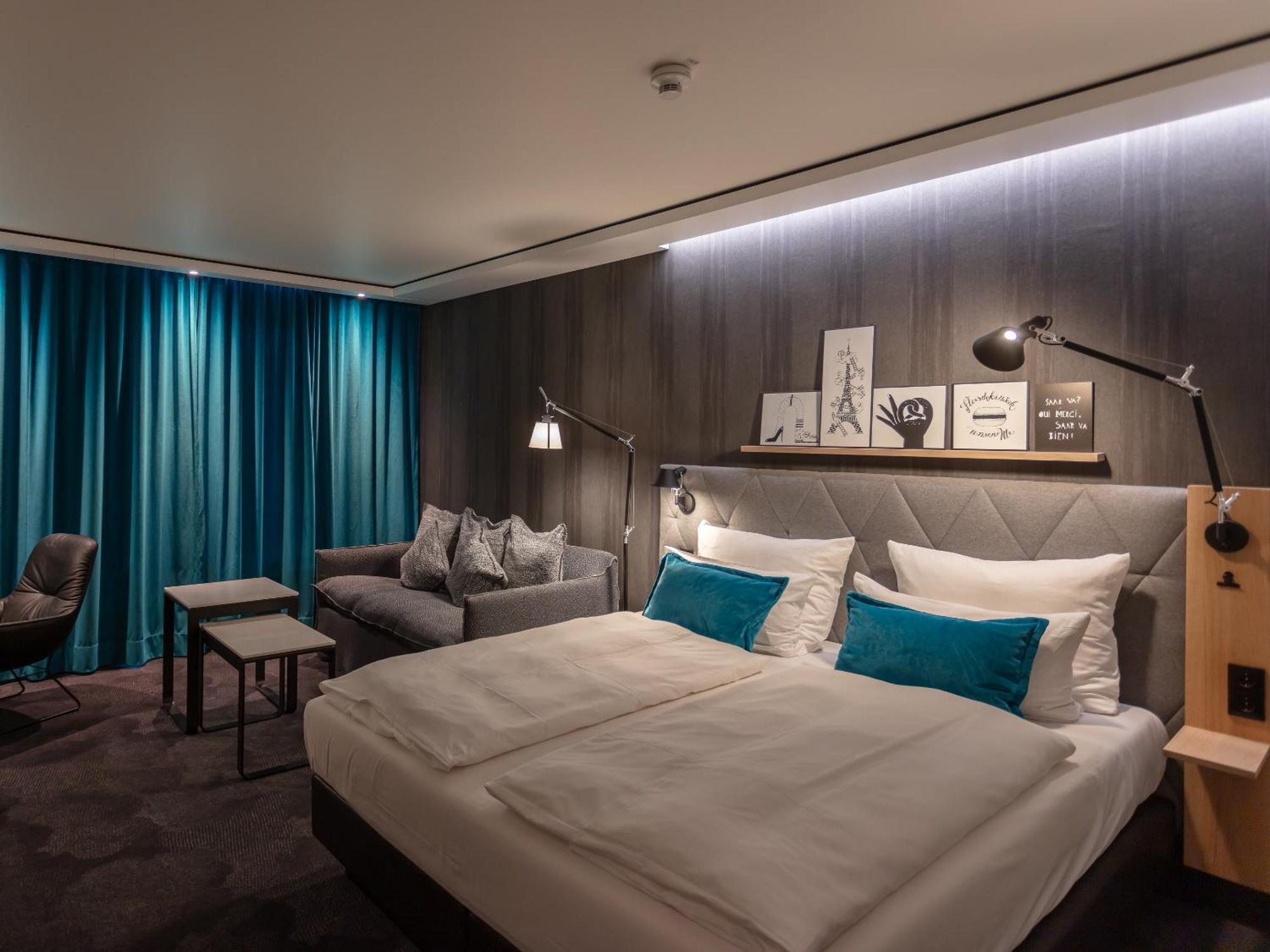 Motel One Saarbrücken Zewnętrze zdjęcie