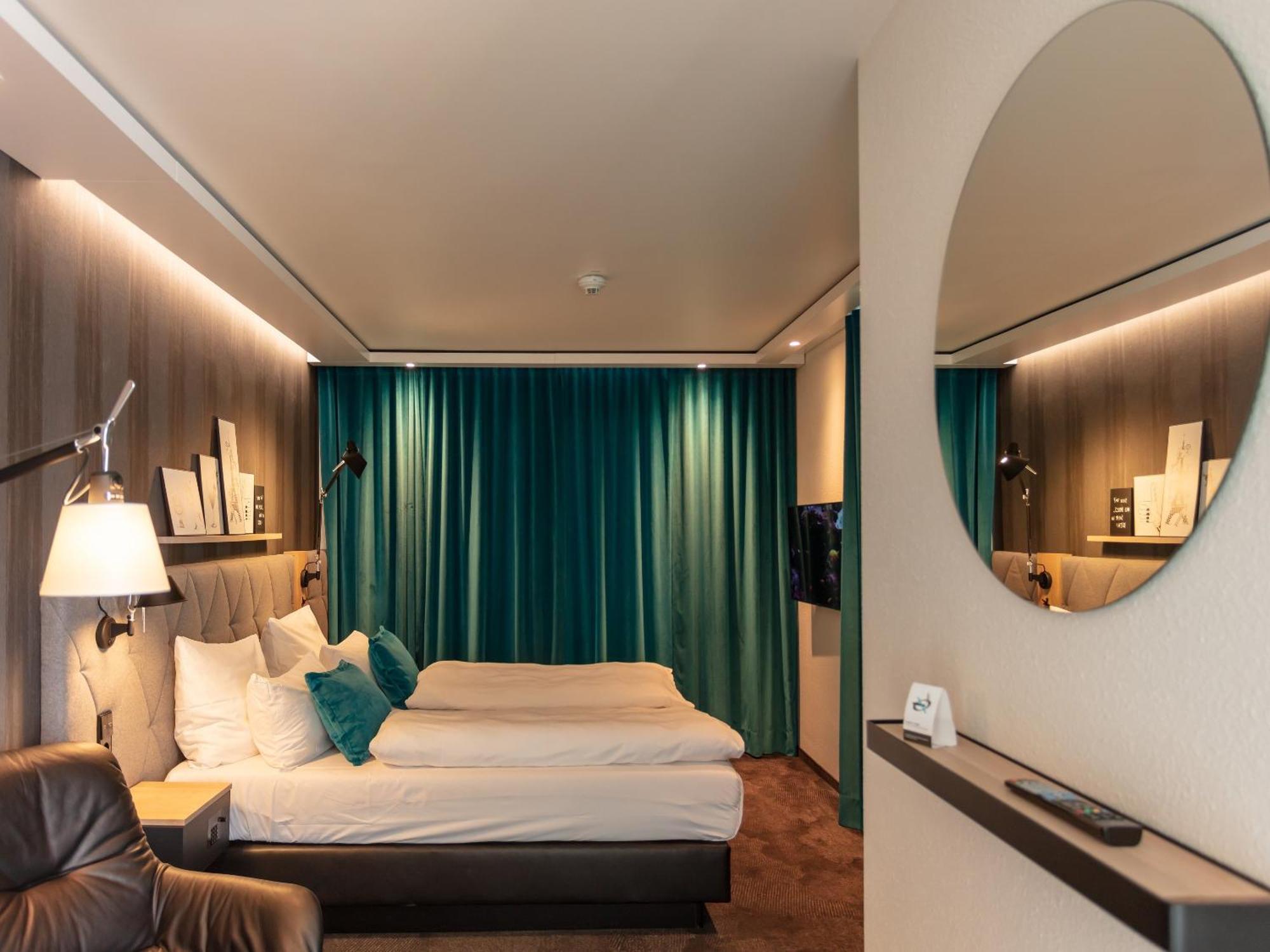 Motel One Saarbrücken Zewnętrze zdjęcie