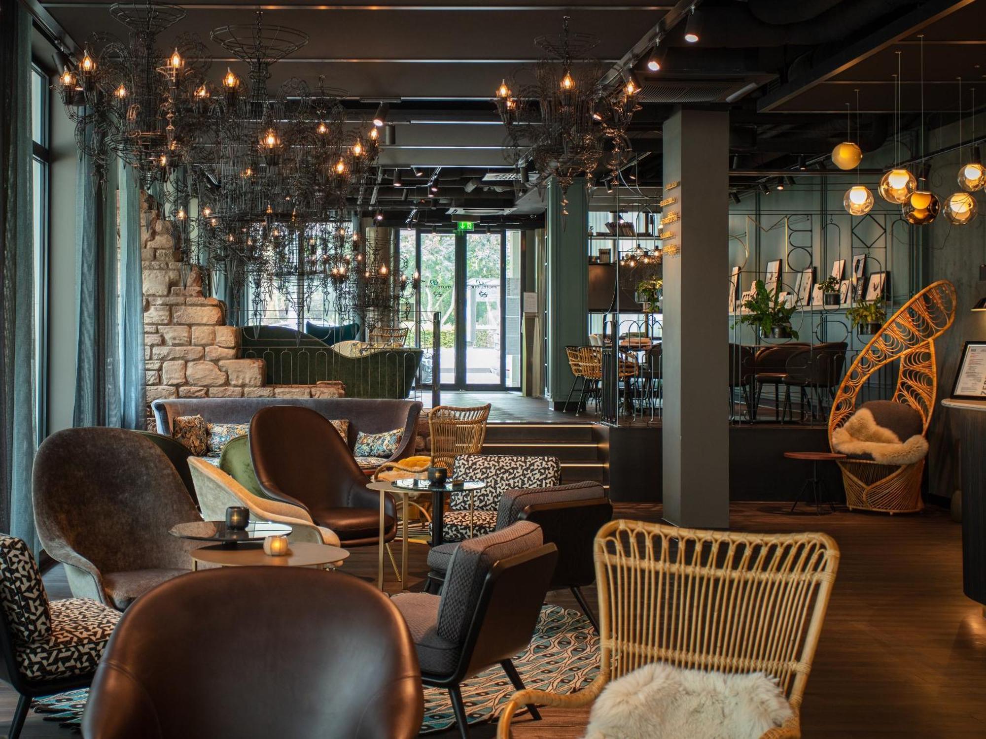 Motel One Saarbrücken Zewnętrze zdjęcie