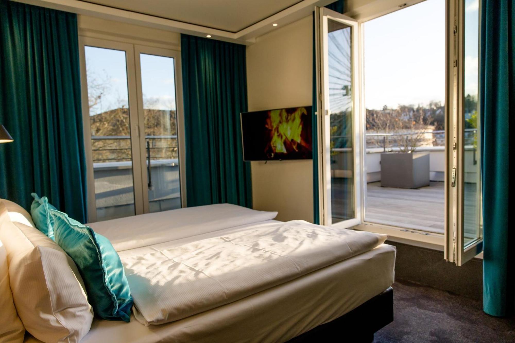 Motel One Saarbrücken Zewnętrze zdjęcie